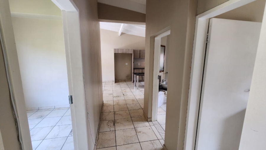 To Let 3 Bedroom Property for Rent in Waterval East North West